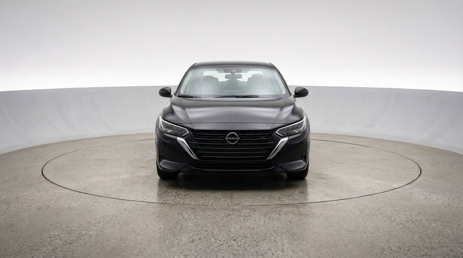 Used 2025 Nissan Sentra SV image 2