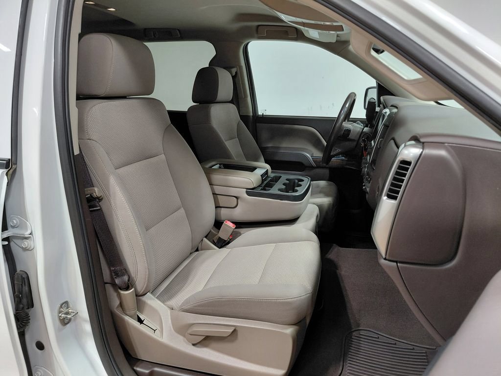 Used 2018 Chevrolet Silverado 1500 LT w/ All Star Edition AWD/4WD image 29