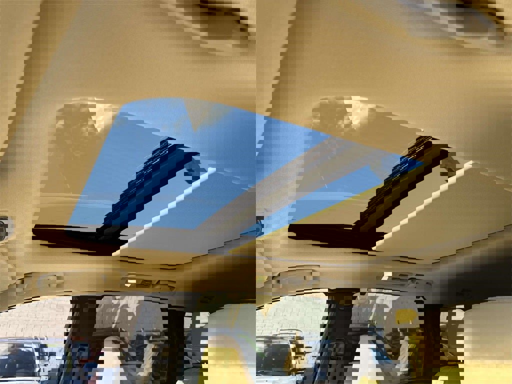 Used 2024 INFINITI QX60 Luxe image 21