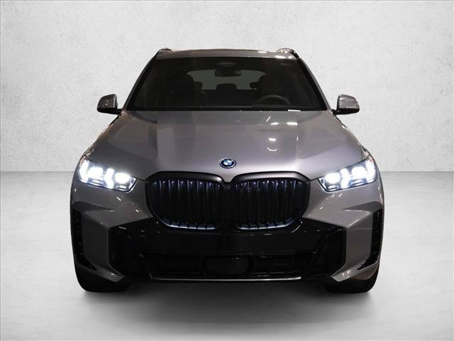 New 2026 BMW X5 xDrive50e w/ M Sport Package AWD/4WD image 5