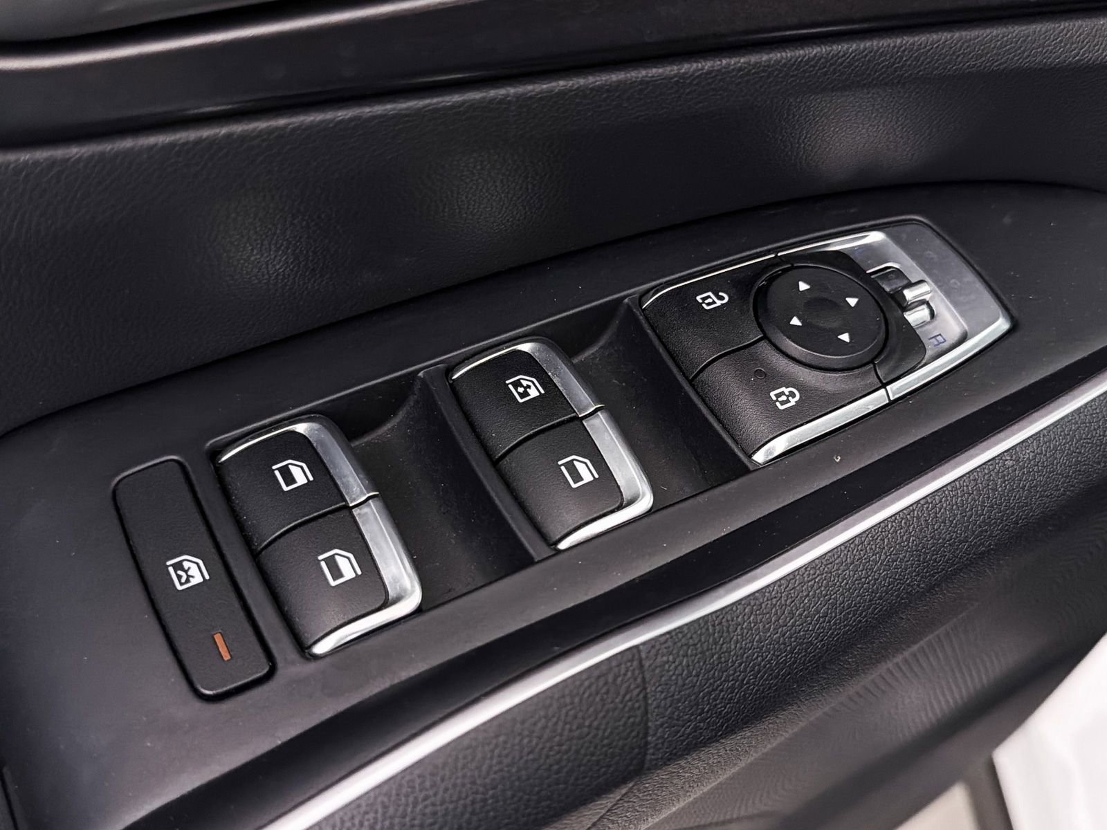 Used 2022 Kia Sorento LX FWD image 18