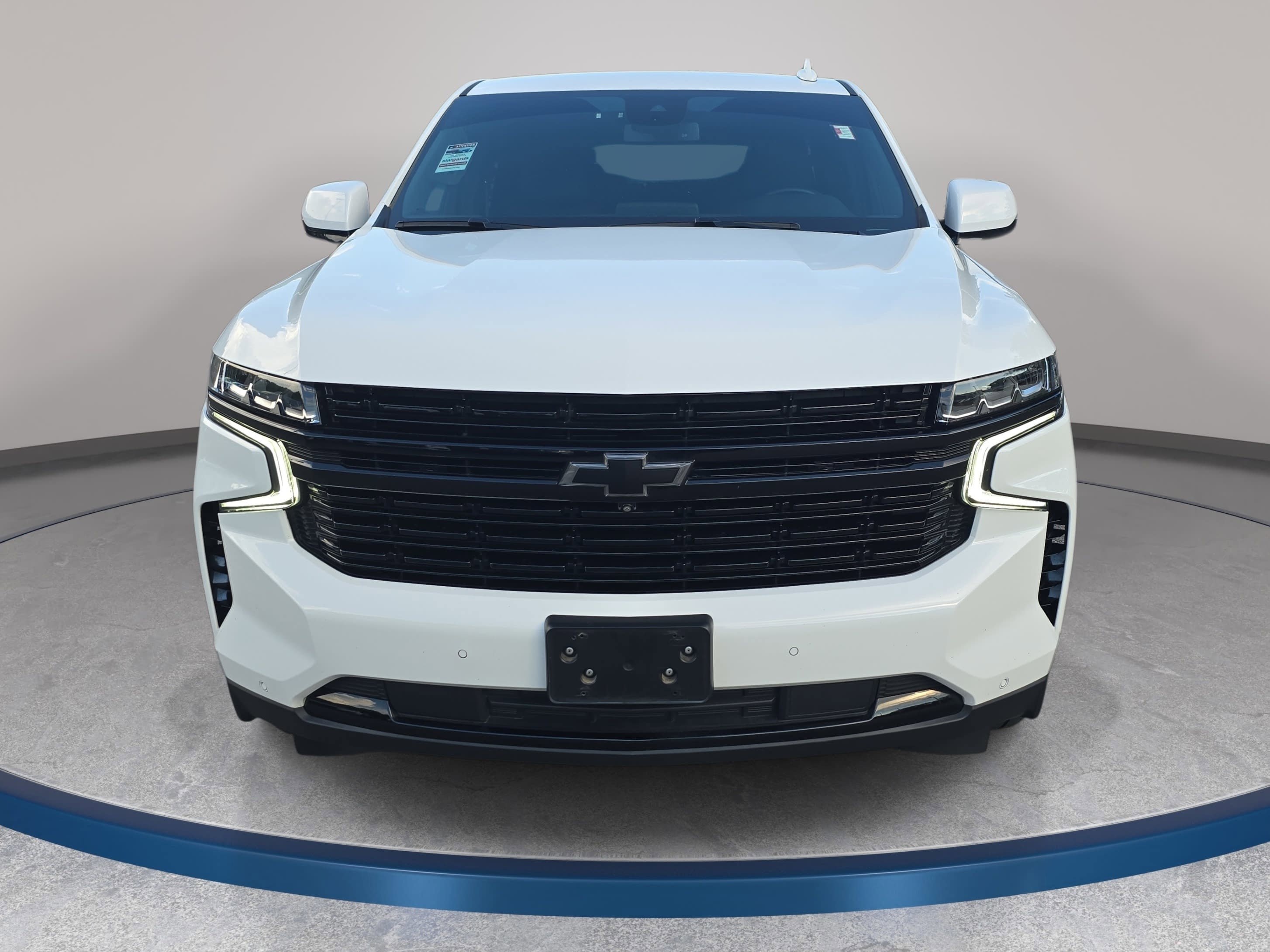 Used 2024 Chevrolet Tahoe RST w/ RST Performance Edition AWD/4WD image 2