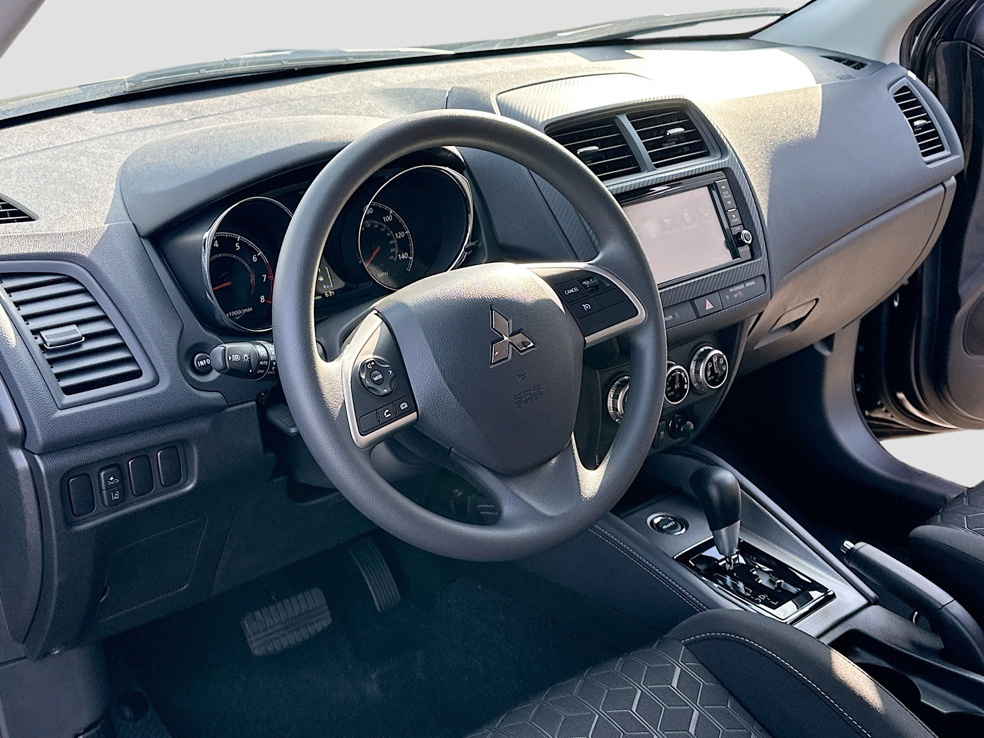 New 2025 Mitsubishi Outlander Sport ES image 4