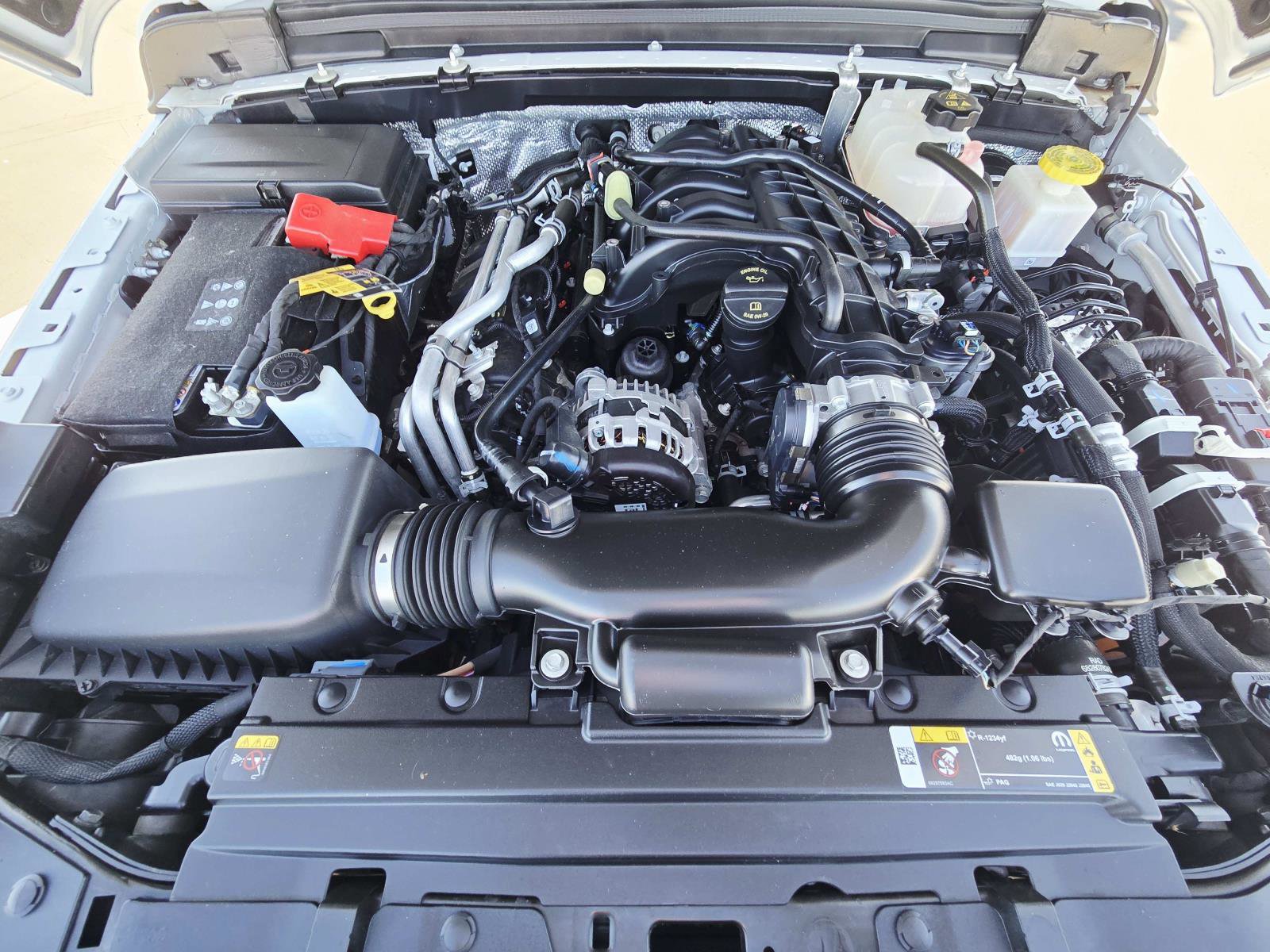 Used 2024 Jeep Gladiator Sport image 18