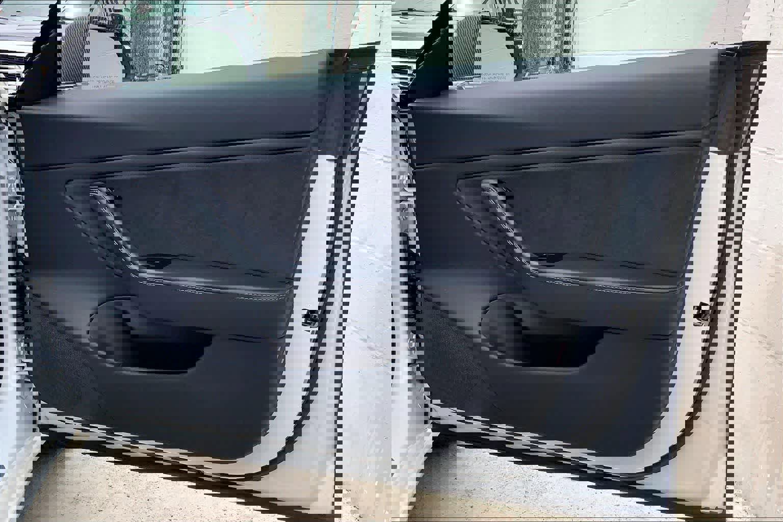 Used 2019 Tesla Model 3 Mid Range image 28