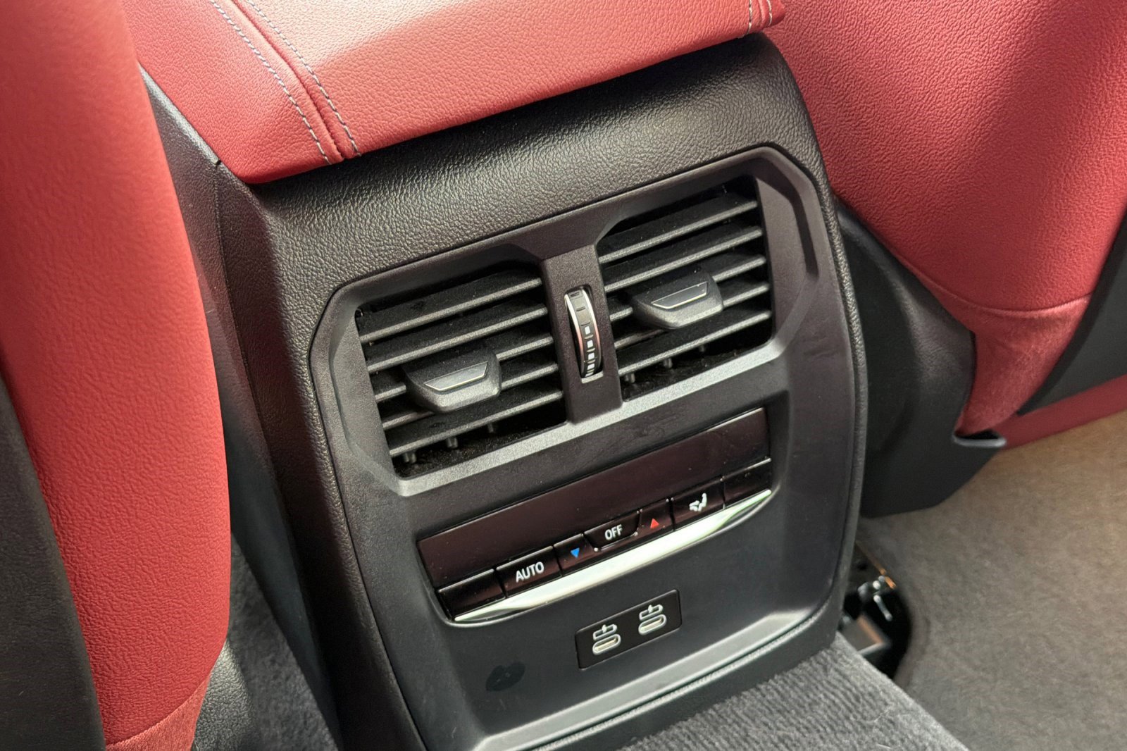 Certified 2023 BMW i4 M50 image 16