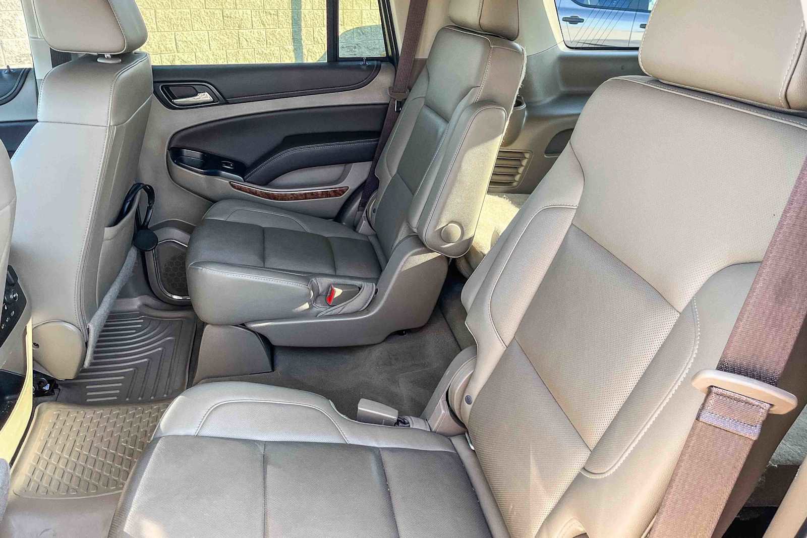 Used 2019 Chevrolet Tahoe Premier image 17