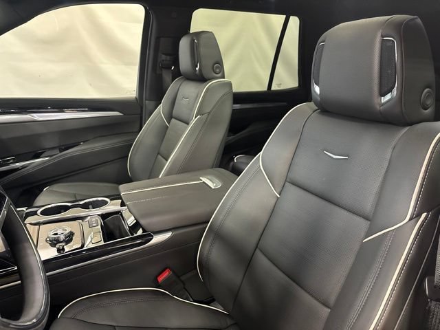 New 2026 Cadillac Escalade Sport w/ Touring Package AWD/4WD image 6