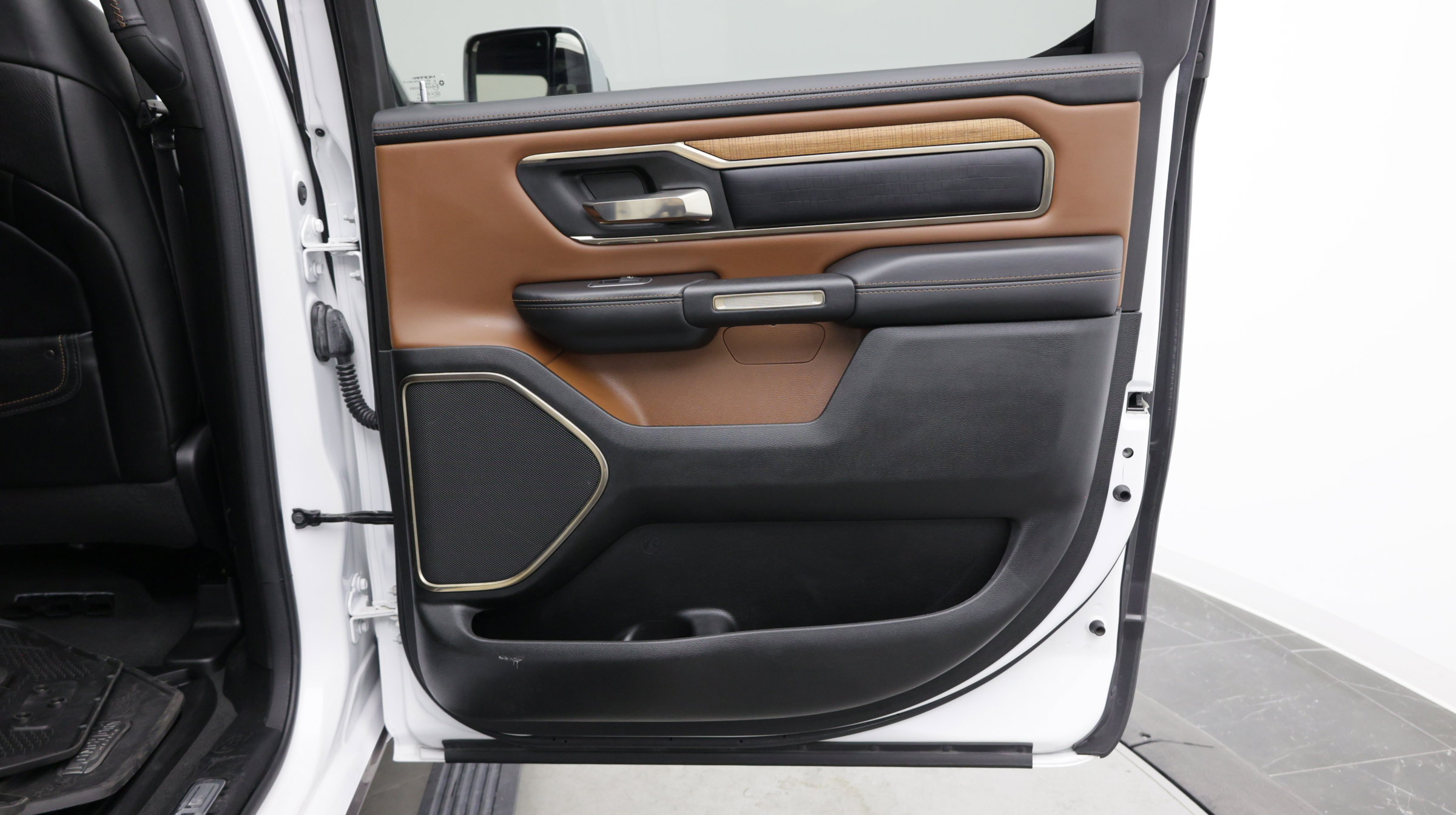 Used 2022 RAM 1500 Limited RWD image 54