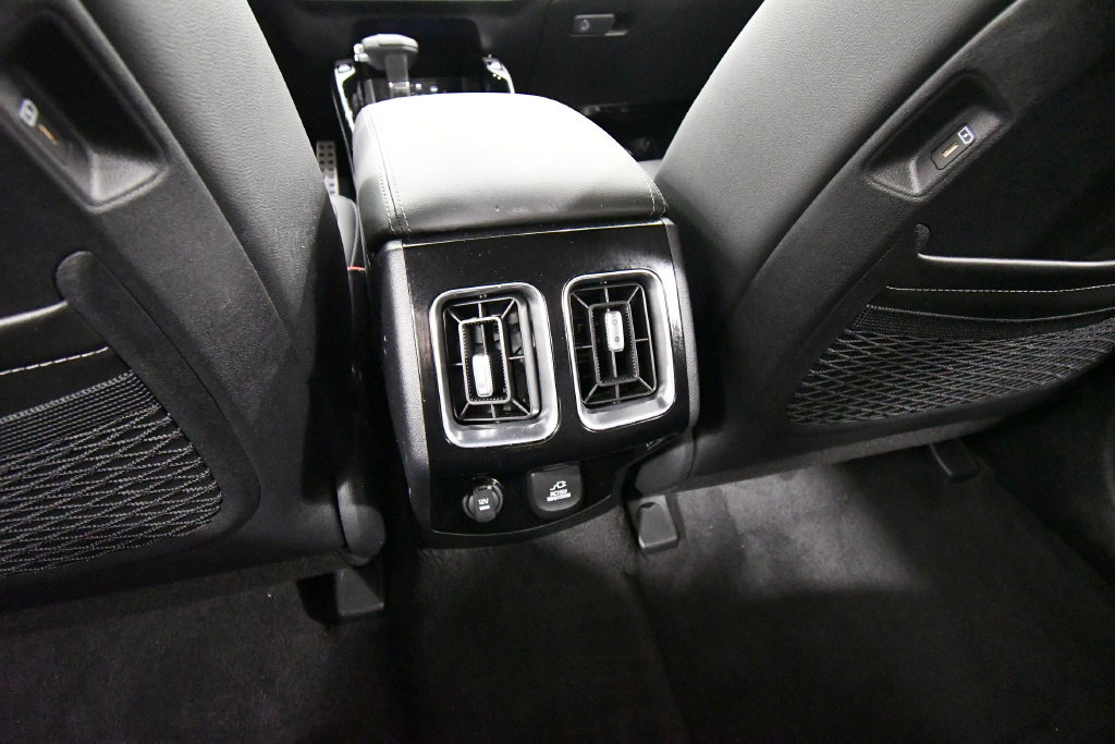 Certified 2026 Kia Sorento SX Prestige AWD/4WD image 17