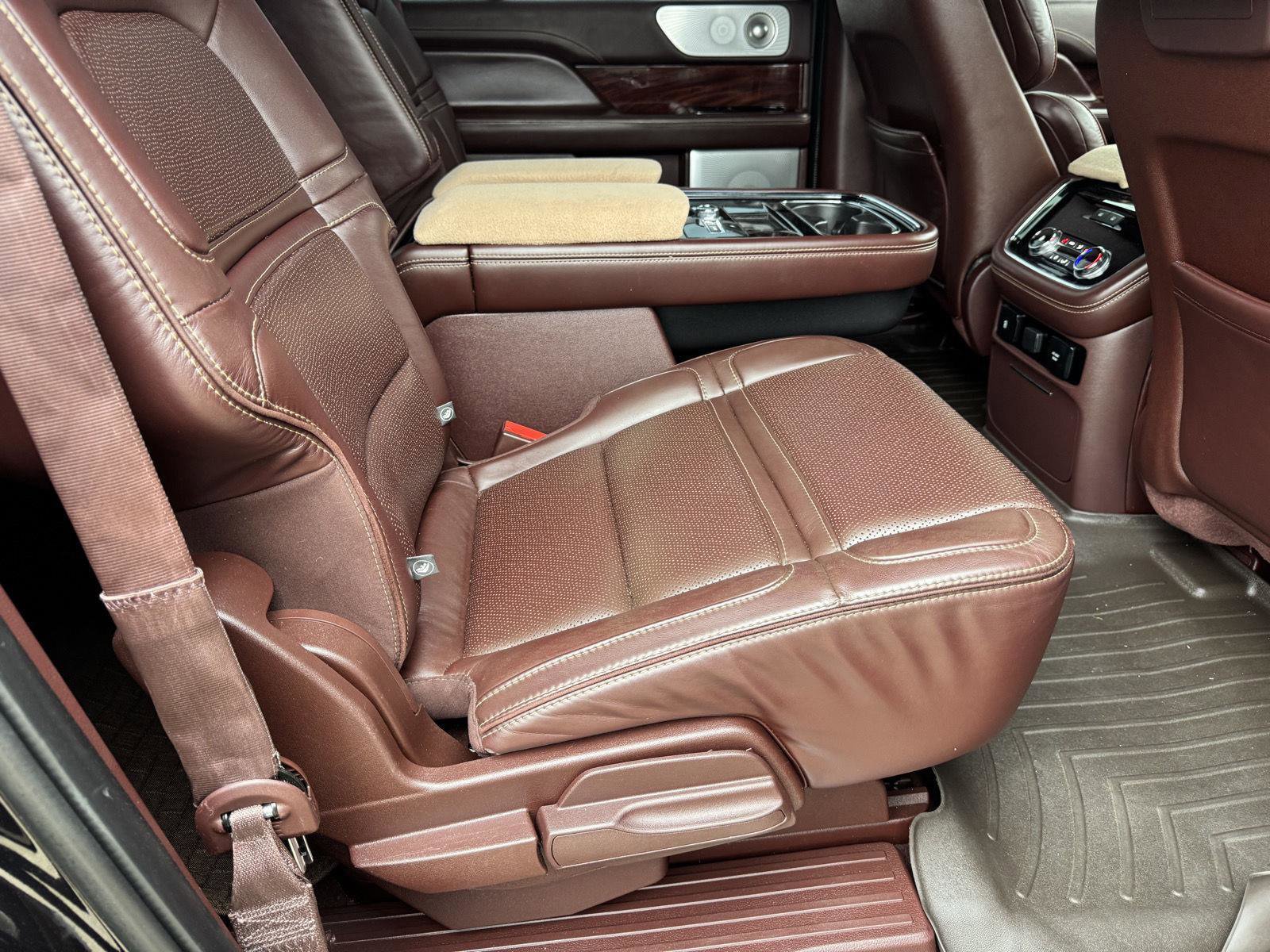 Used 2019 Lincoln Navigator L Black Label w/ Cargo Package image 19