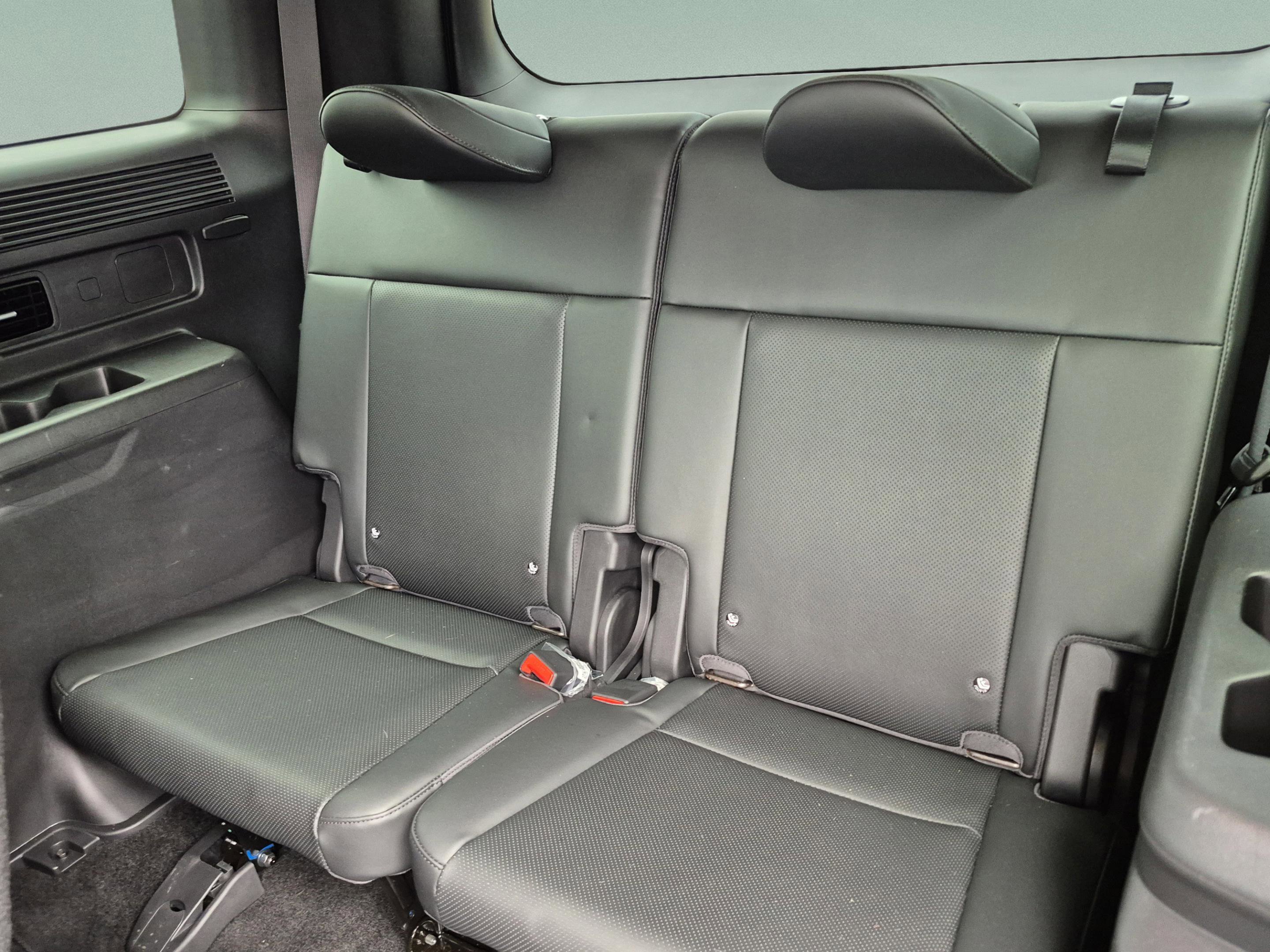 Used 2024 Hyundai Santa Fe SEL FWD image 22