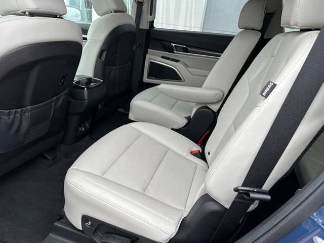 Used 2023 Kia Telluride S w/ S Sunroof Package image 16