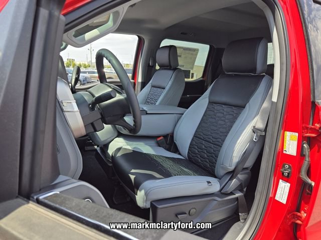 New 2026 Ford F250 XLT w/ XLT Premium Package AWD/4WD image 9