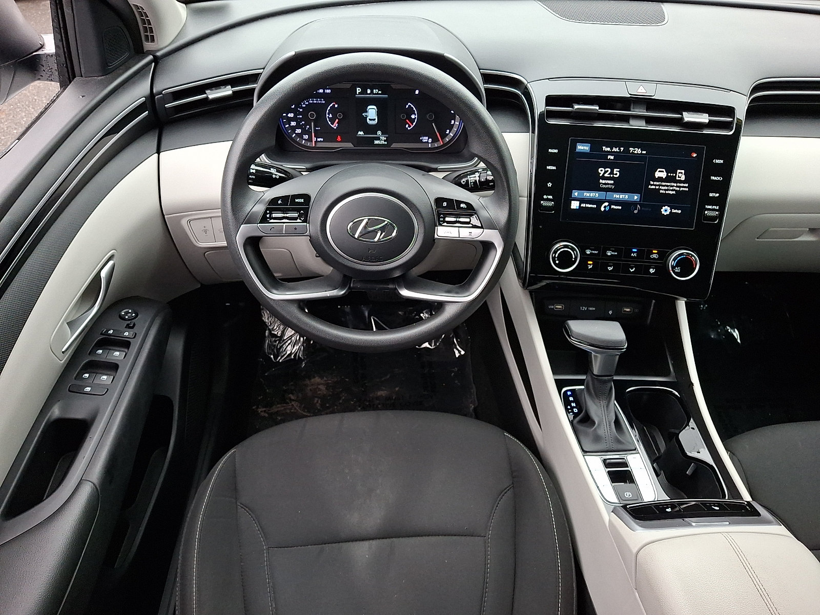 Certified 2023 Hyundai Tucson SEL FWD image 12