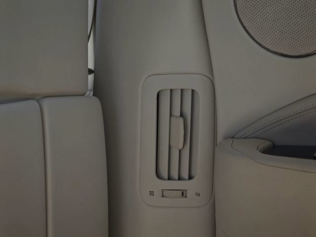 Used 2007 Lexus LS 460 RWD image 45
