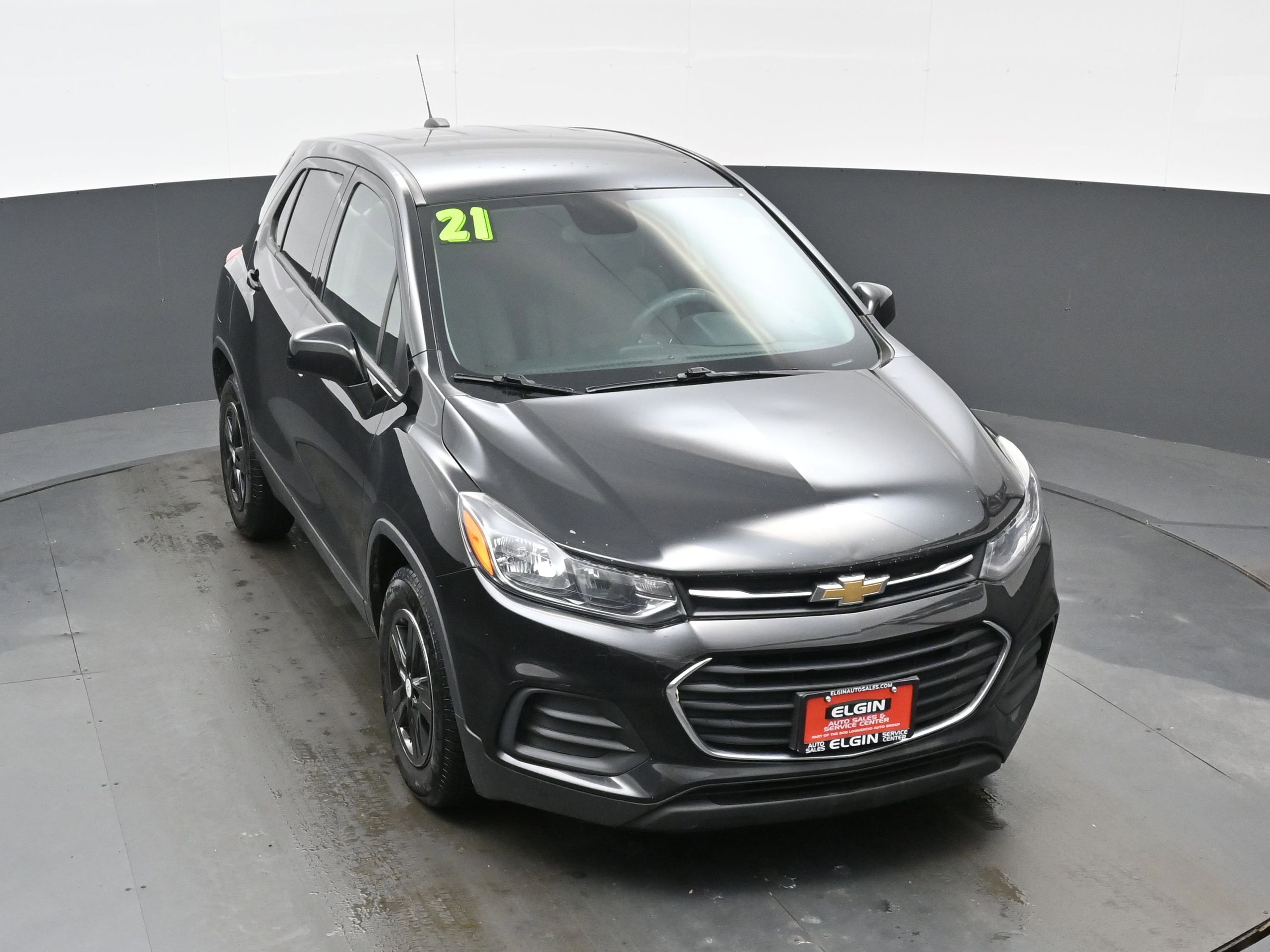 Used 2021 Chevrolet Trax LS image 36