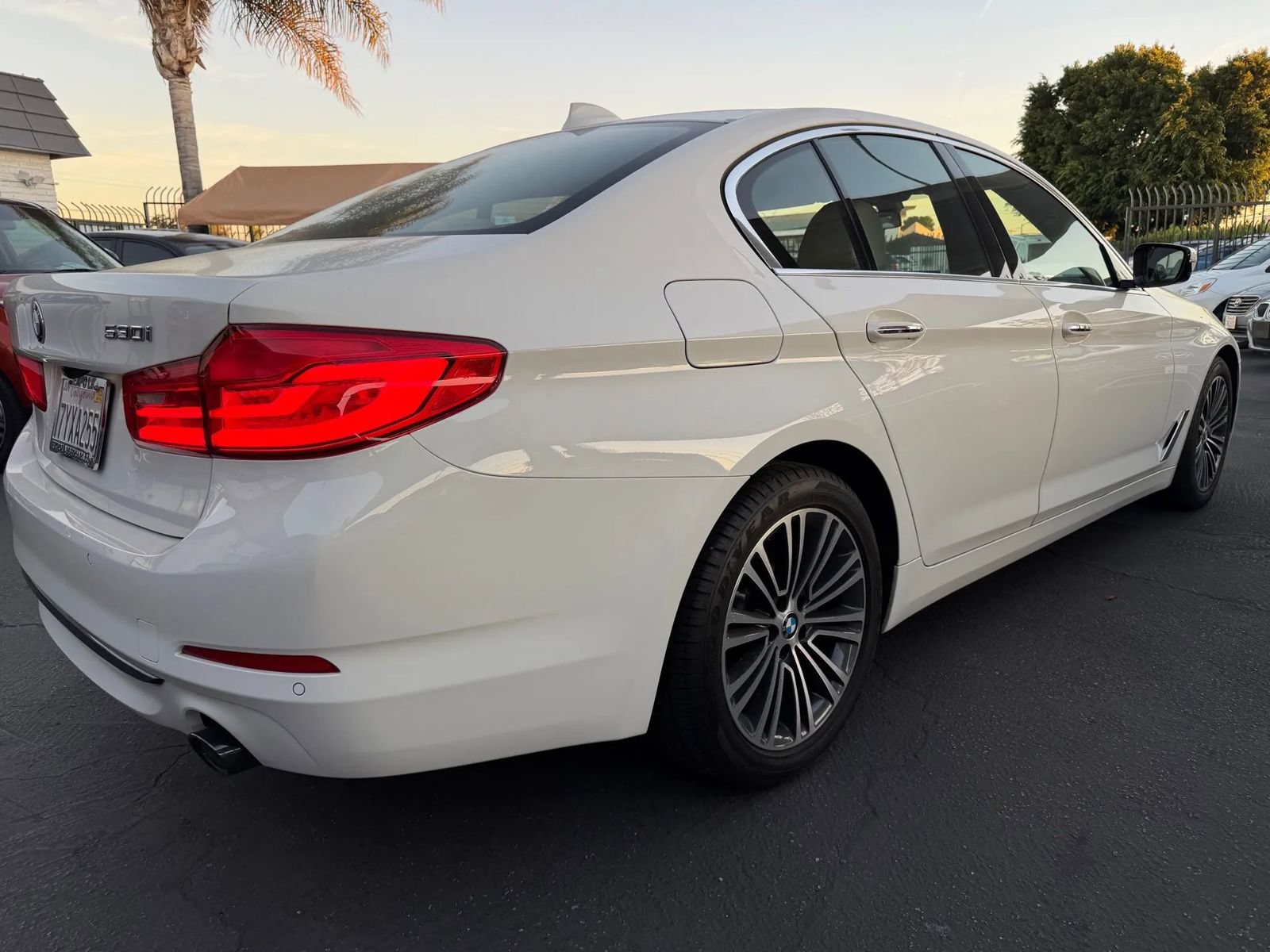 Used 2017 BMW 530i RWD image 24