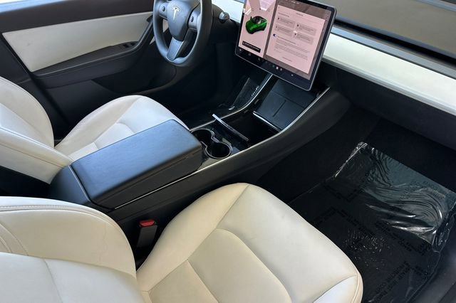 Used 2020 Tesla Model Y Performance AWD/4WD image 18