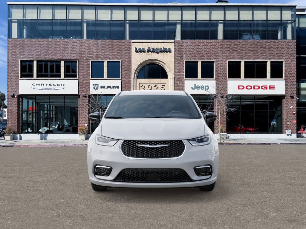 New 2026 Chrysler Pacifica Select FWD image 6