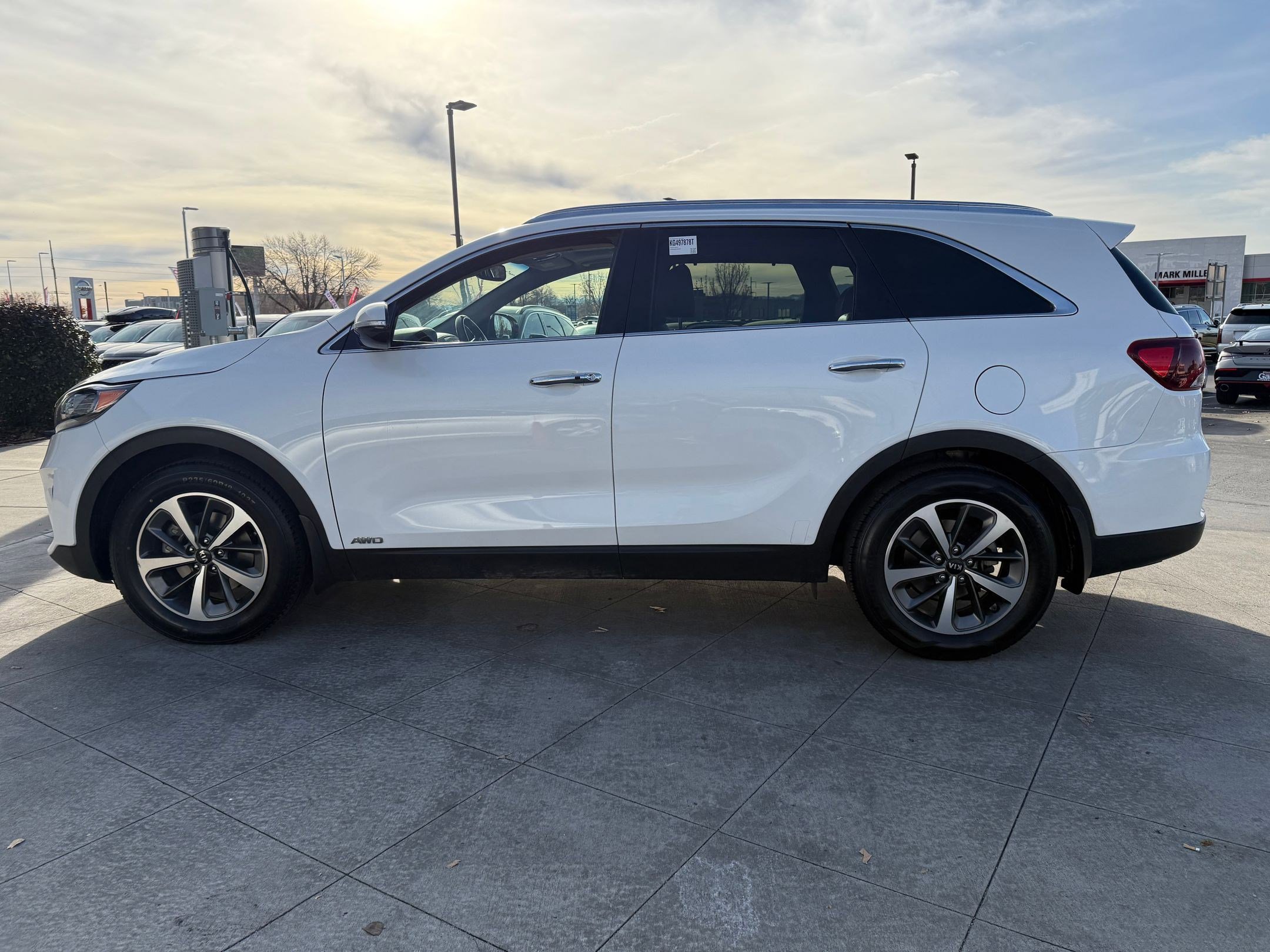 Used 2019 Kia Sorento EX w/ EX Touring Package image 8