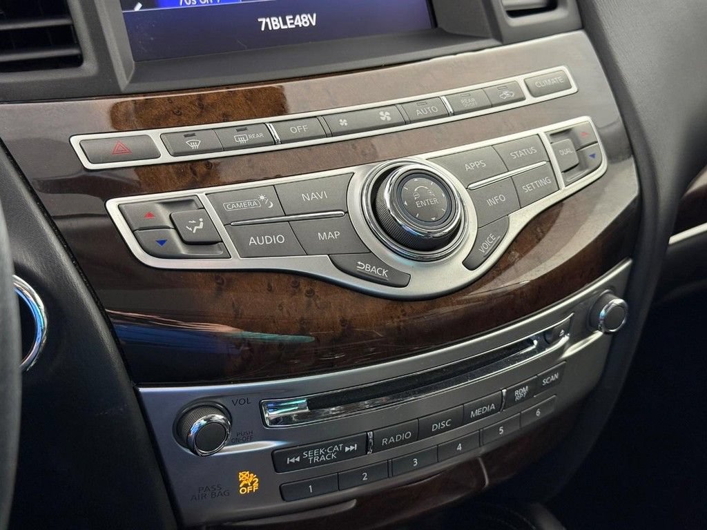 Used 2017 INFINITI QX60 Luxe w/ Deluxe Technology Package AWD/4WD image 31