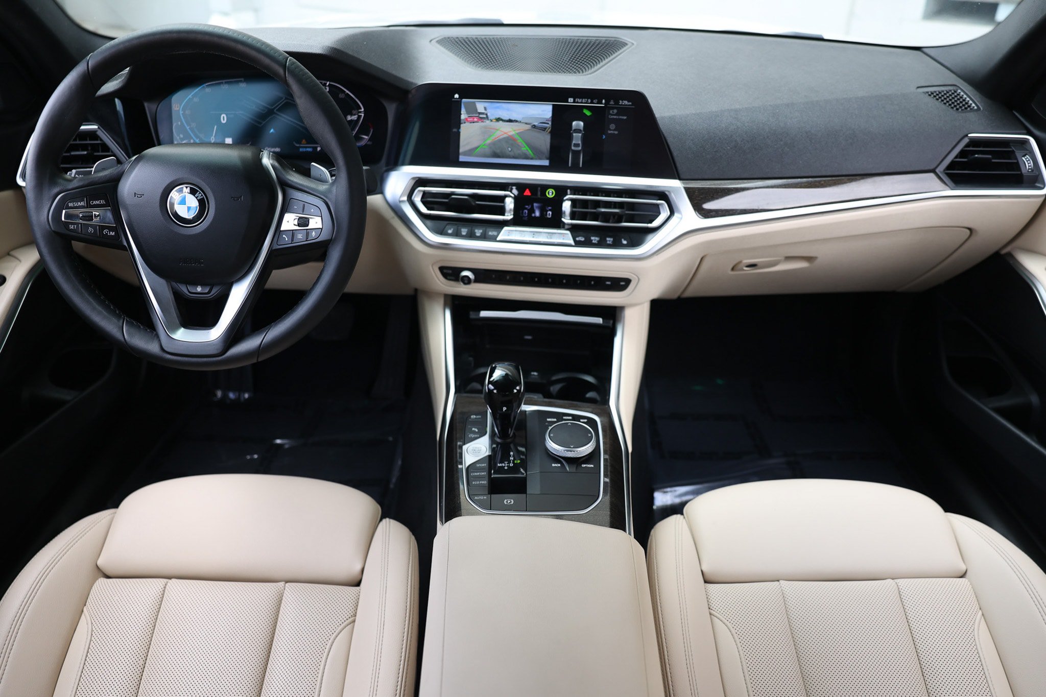 Used 2022 BMW 330i Sedan w/ Premium Package RWD image 2