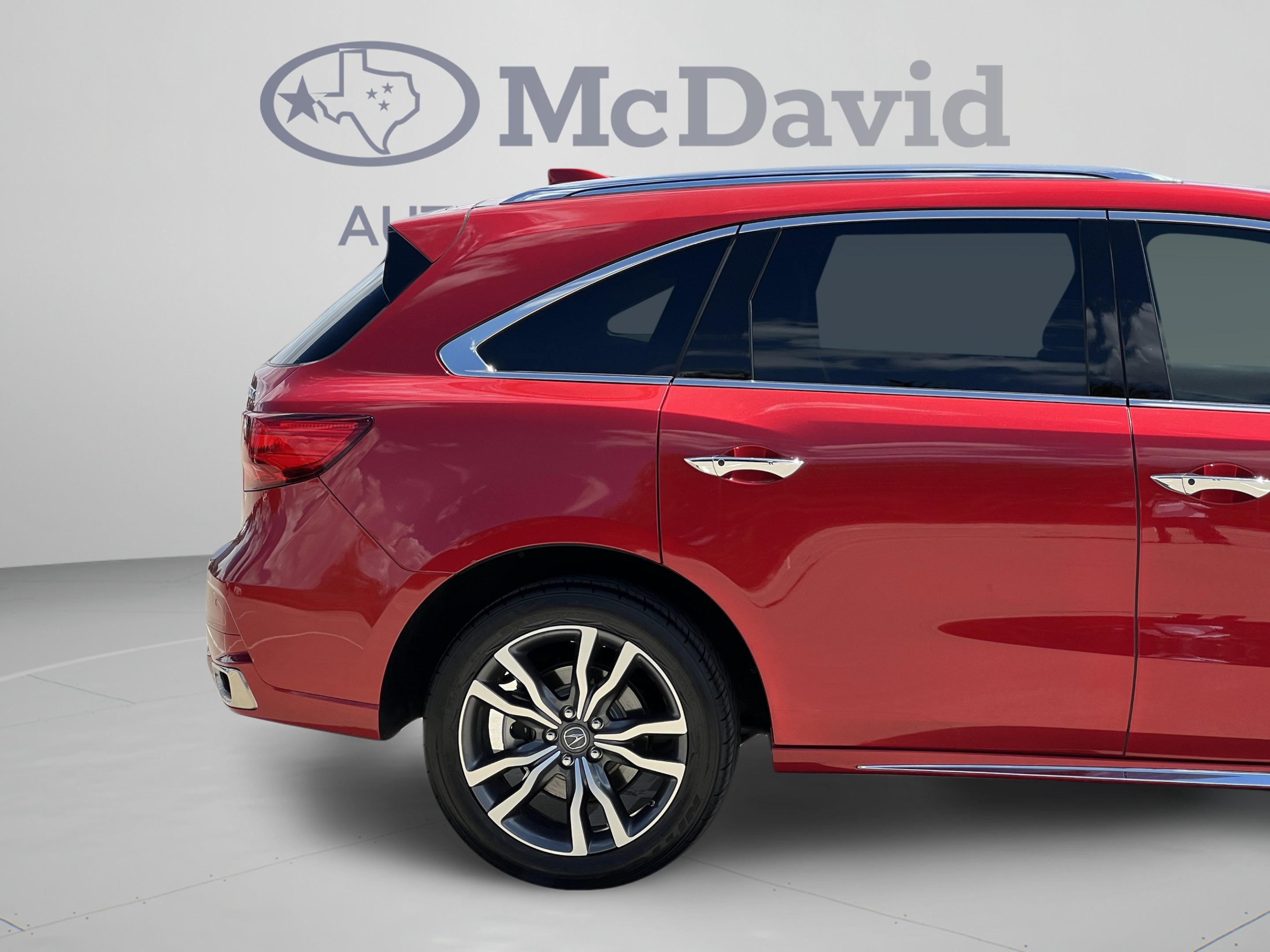 Used 2019 Acura MDX w/ Advance Package FWD image 30