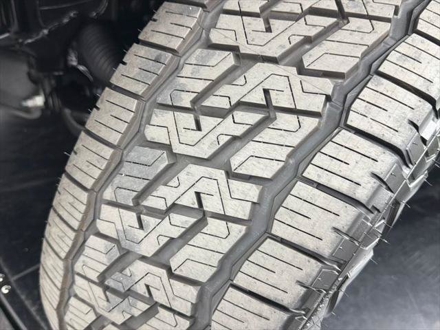 Certified 2026 Toyota 4Runner SR5 AWD/4WD image 18
