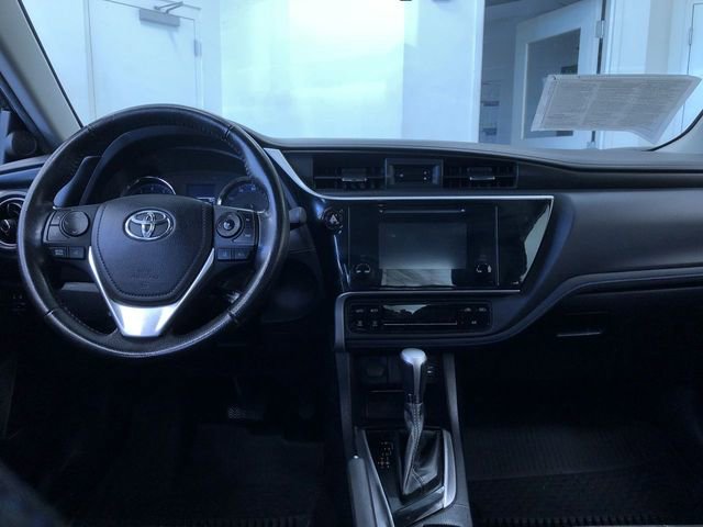Used 2019 Toyota Corolla SE FWD image 19