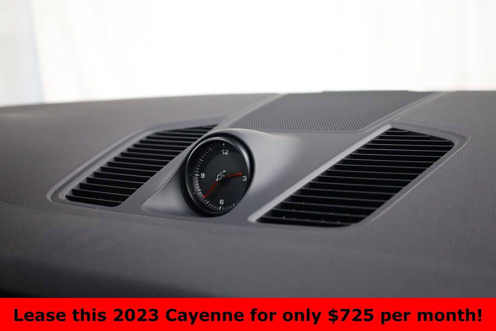Certified 2023 Porsche Cayenne Platinum Edition image 23