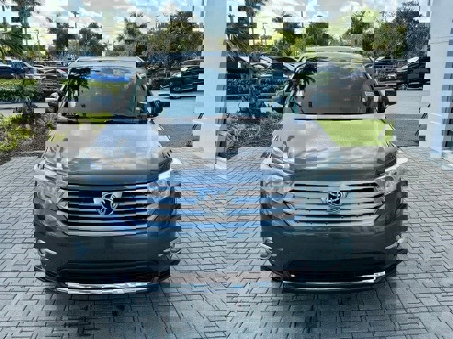 Used 2013 Toyota Highlander Limited image 2