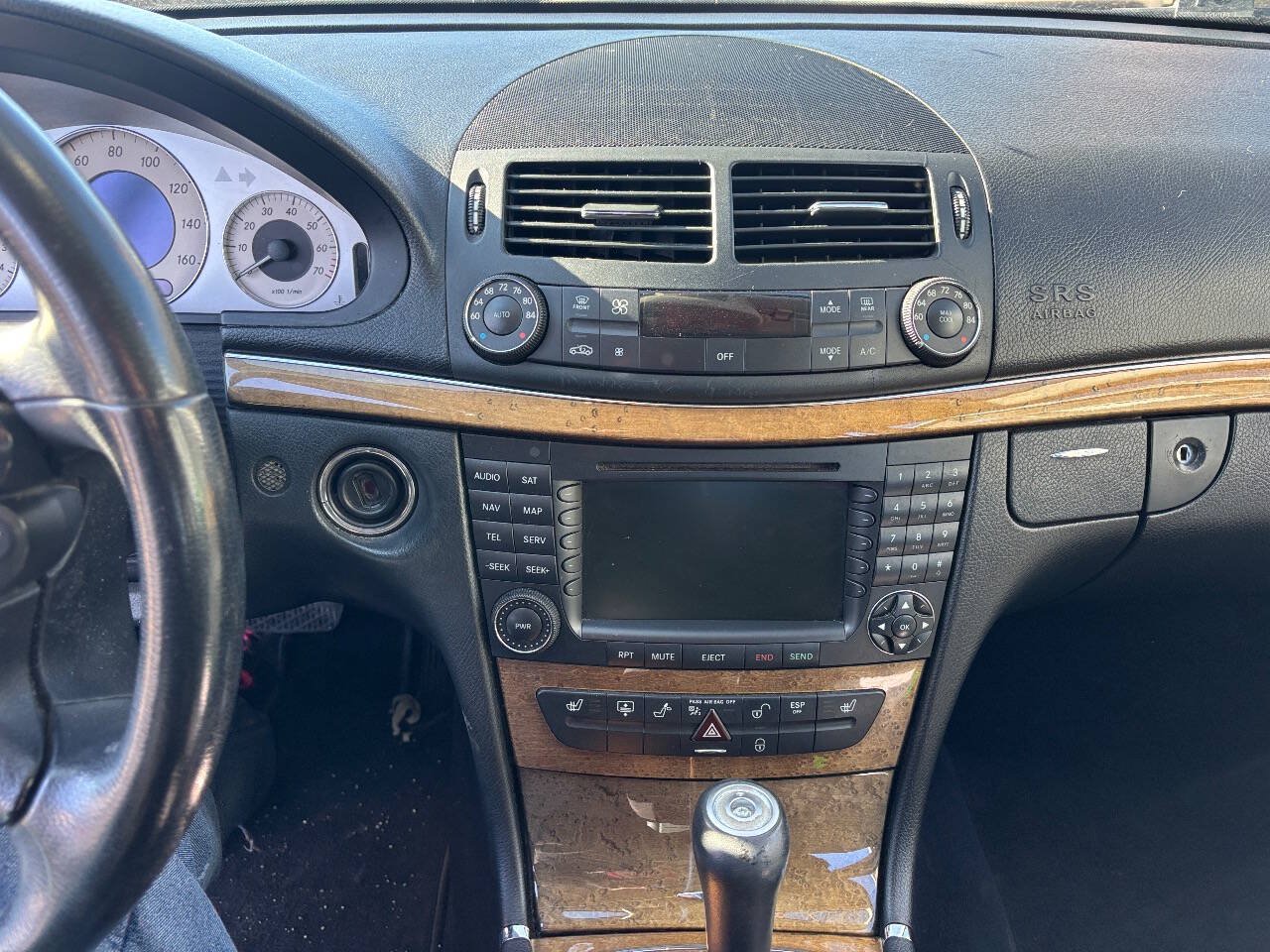 Used 2008 Mercedes-Benz E 350 4MATIC Sedan image 12