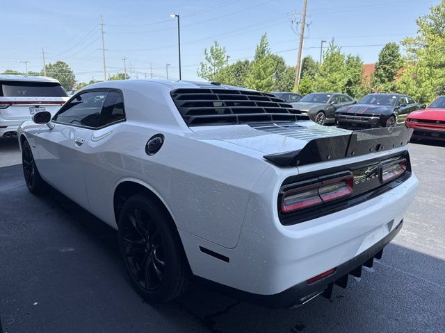 Used 2017 Dodge Challenger R/T w/ Driver Convenience Group RWD image 3