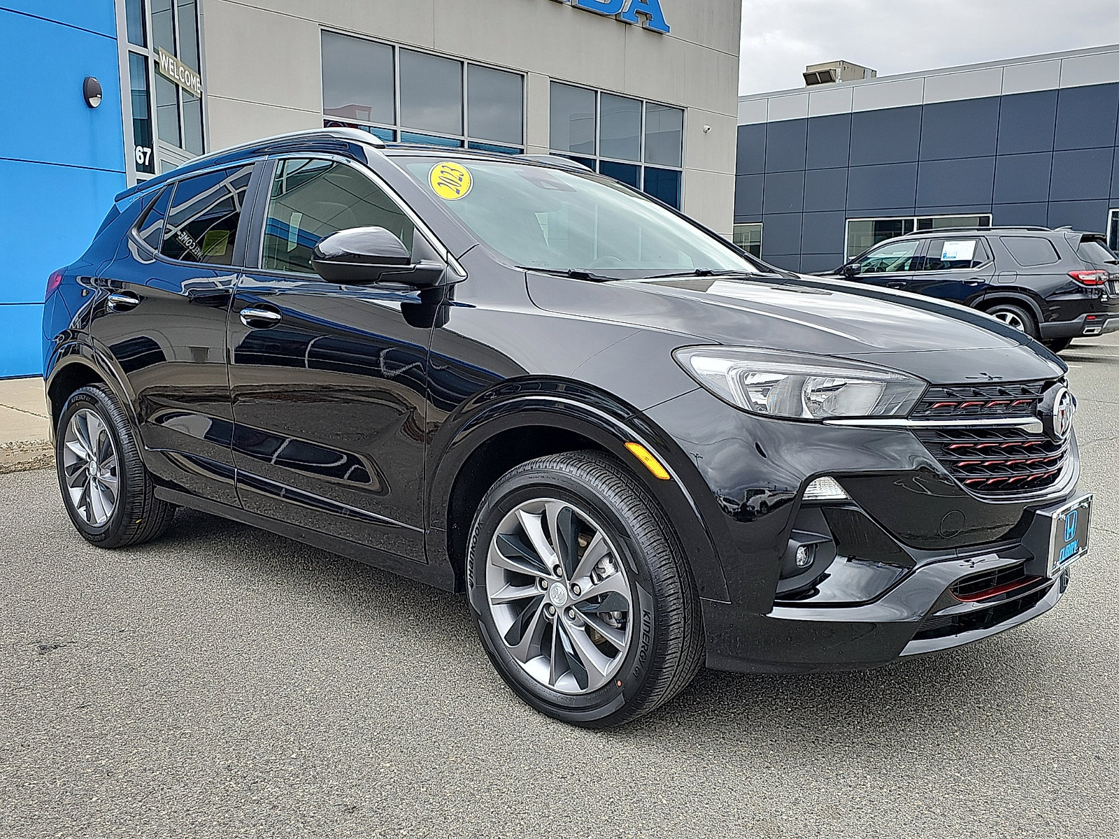 Used 2023 Buick Encore GX Select w/ Experience Buick Package image 3