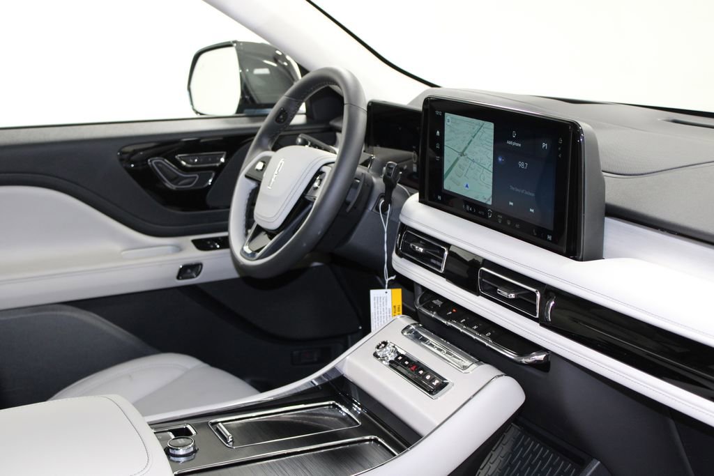 New 2026 Lincoln Aviator Reserve image 31