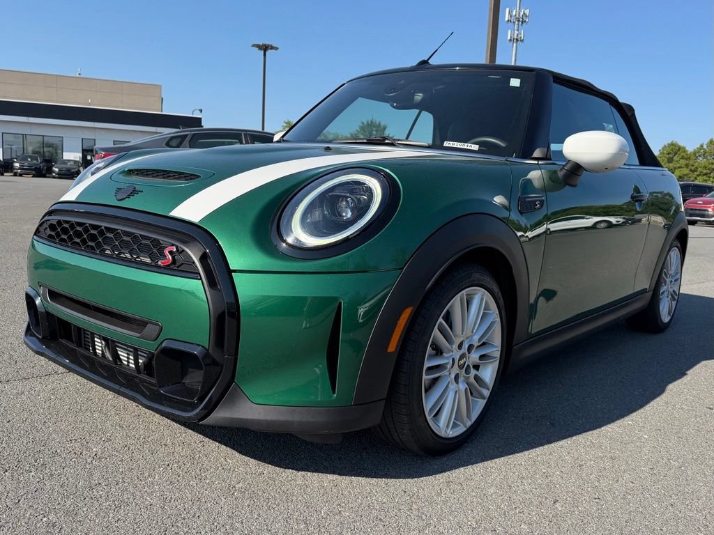 Used 2023 MINI Cooper S FWD image 4