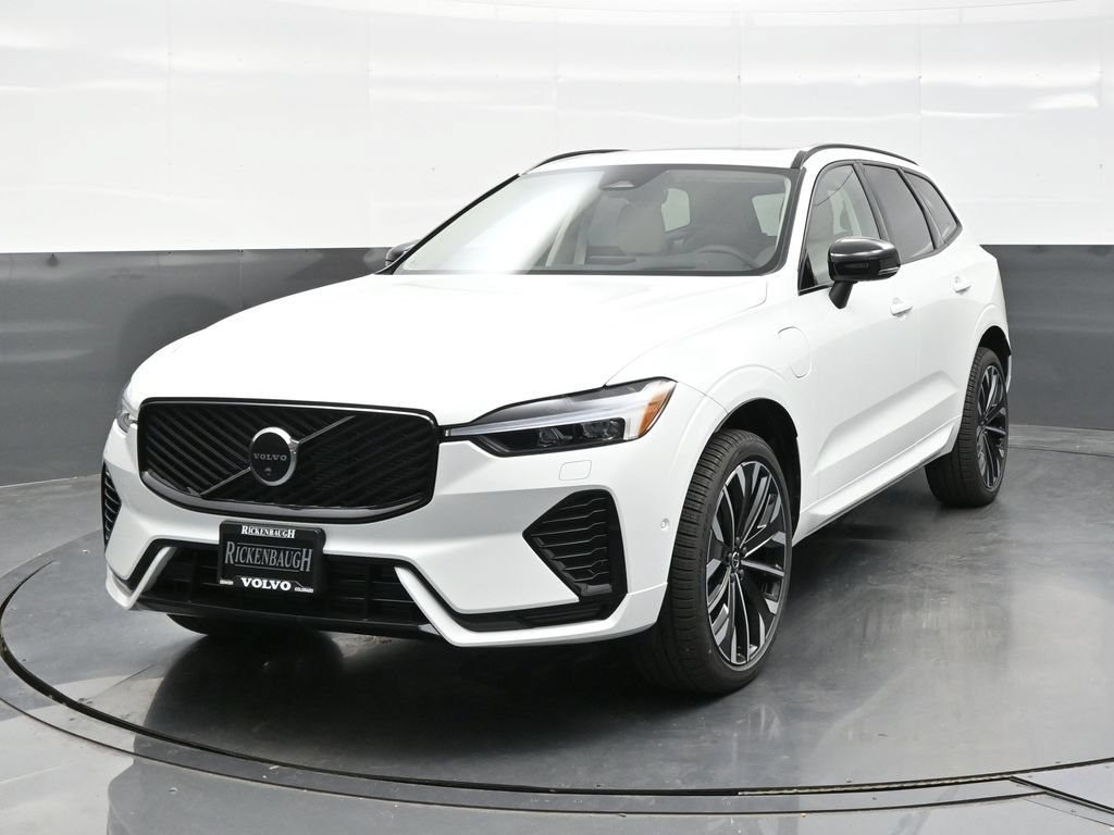 New 2026 Volvo XC60 T8 Ultra w/ Climate Package AWD/4WD image 2