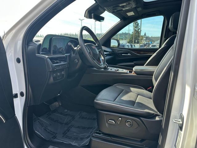 Used 2023 Cadillac Escalade Premium Luxury w/ Touring Package AWD/4WD image 9