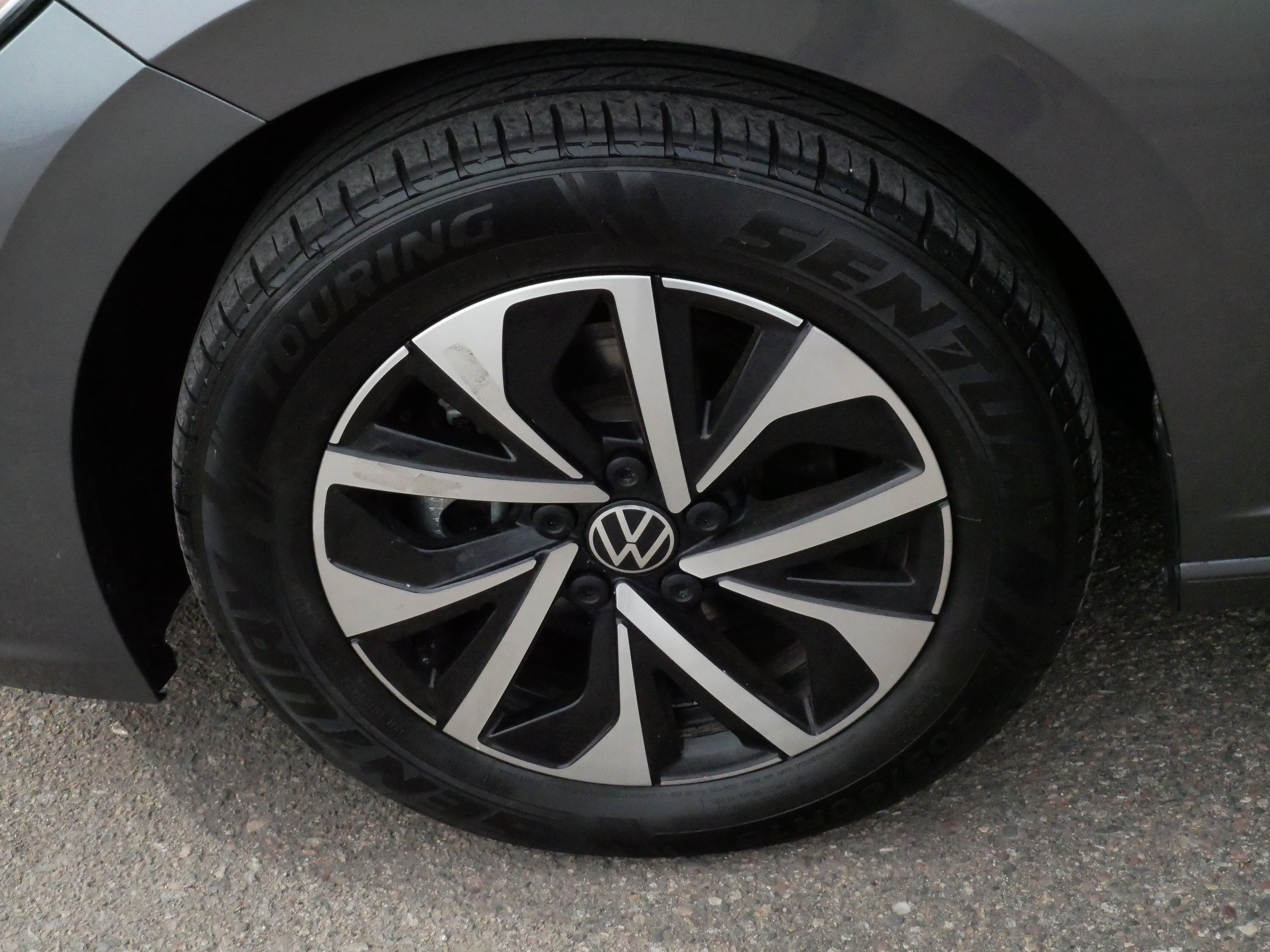 Certified 2024 Volkswagen Jetta S image 15