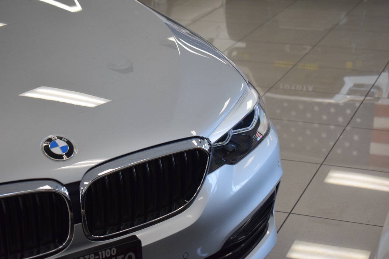 Used 2018 BMW 530i xDrive AWD/4WD image 6