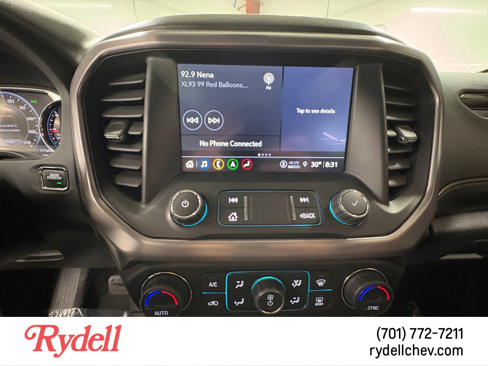Used 2021 GMC Acadia AT4 w/ Technology Package AWD/4WD image 21