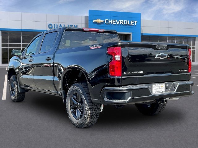 New 2026 Chevrolet Silverado 1500 Custom Trail Boss AWD/4WD image 3