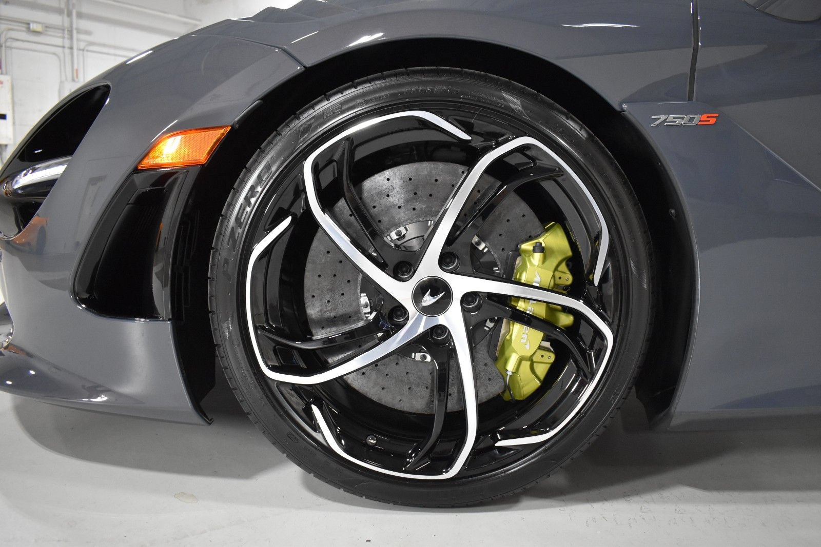 New 2027 McLaren 750S Spider RWD image 12