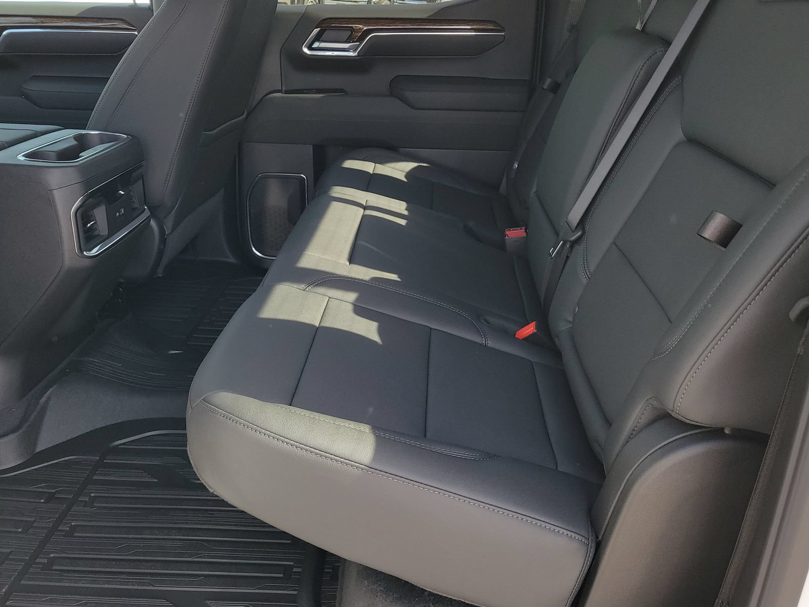 New 2026 GMC Sierra 1500 Elevation w/ Elevation Premium Package AWD/4WD image 7