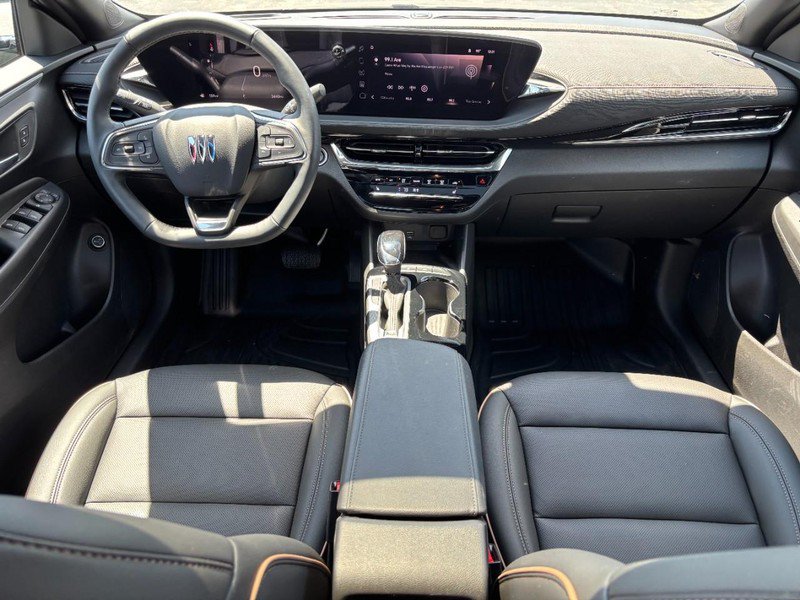 Certified 2025 Buick Envista Avenir FWD image 12