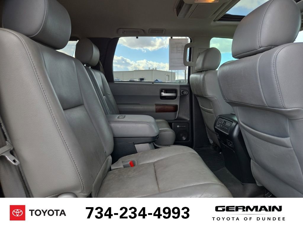 Used 2012 Toyota Sequoia Platinum image 18