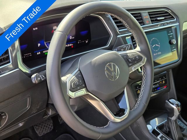 Certified 2023 Volkswagen Tiguan SE FWD image 18