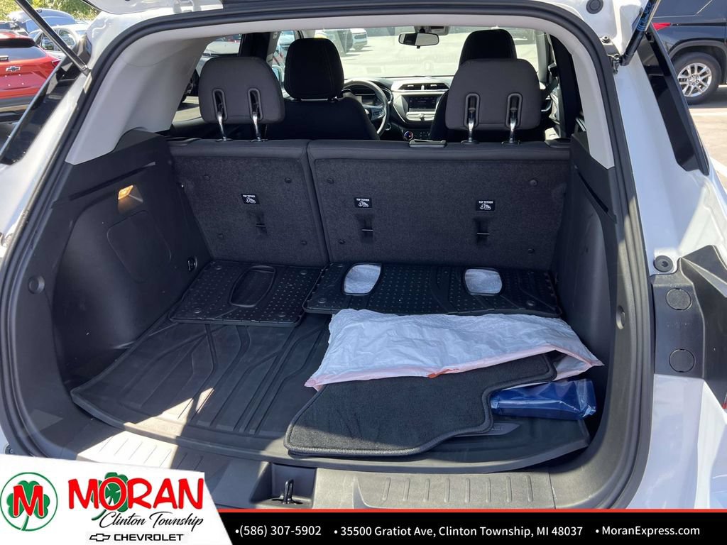 Certified 2023 Chevrolet TrailBlazer LT FWD image 12