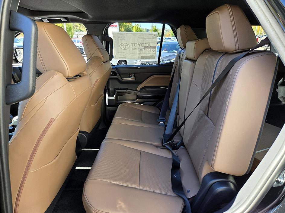 New 2025 Toyota 4Runner Limited image 14